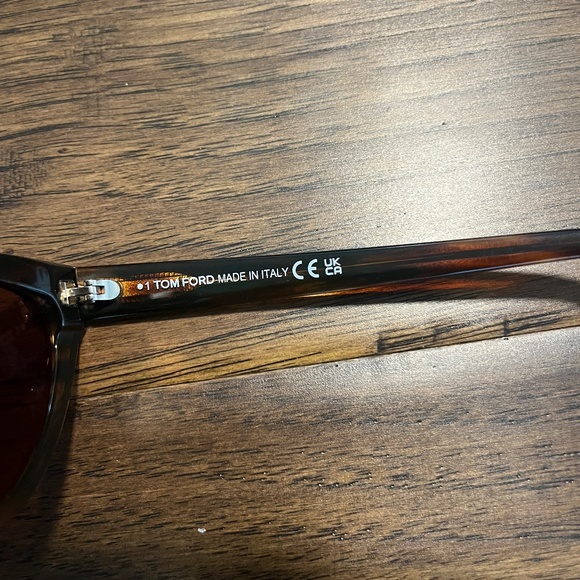 Tom Ford Amber Sunglasses - Picture 3 of 3